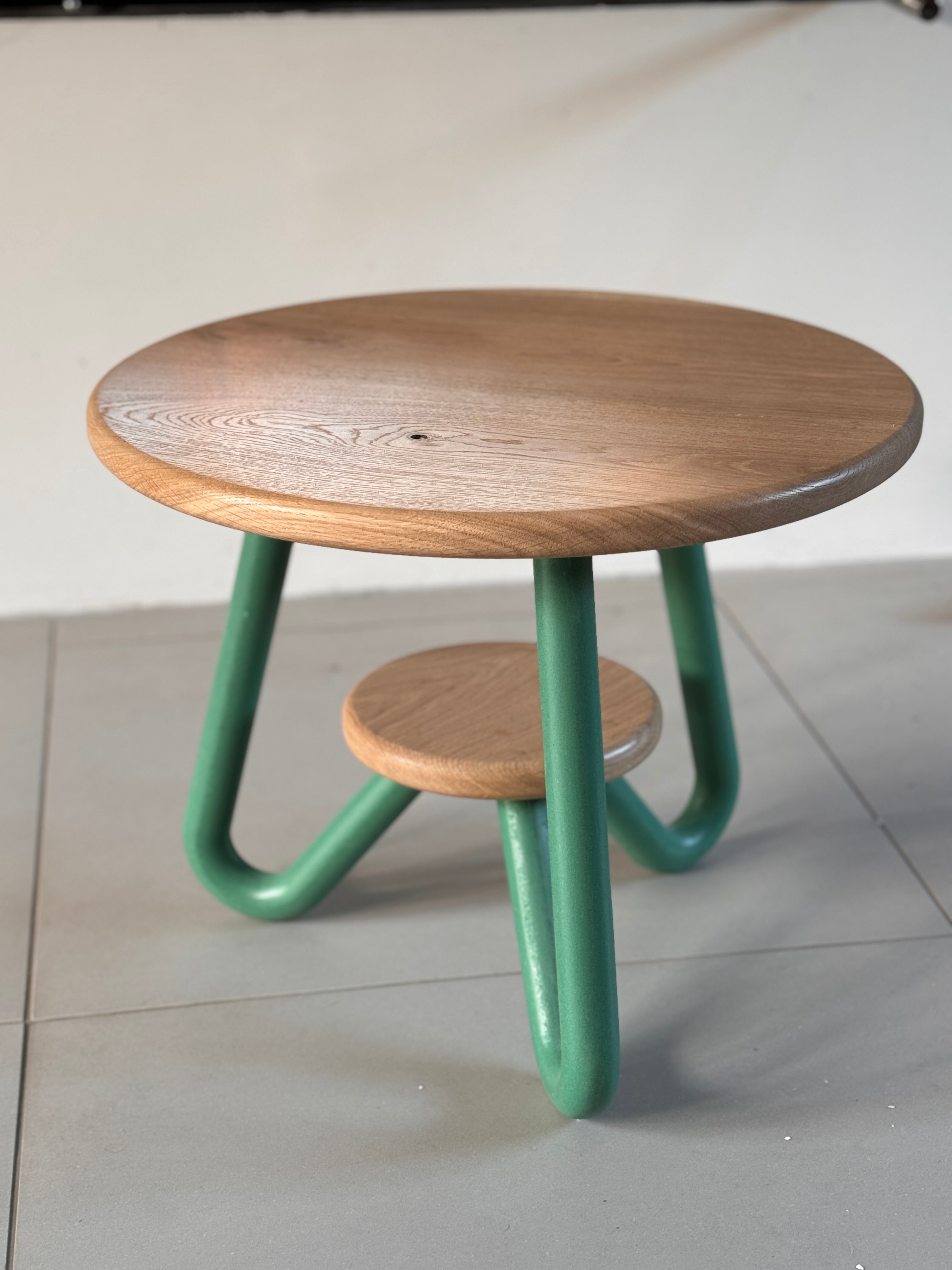 Oak Clover side table